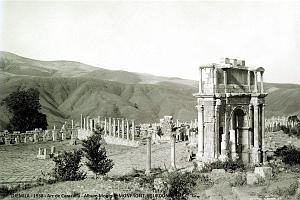 1- Djemila 1938. Arc de Caracalla (4)